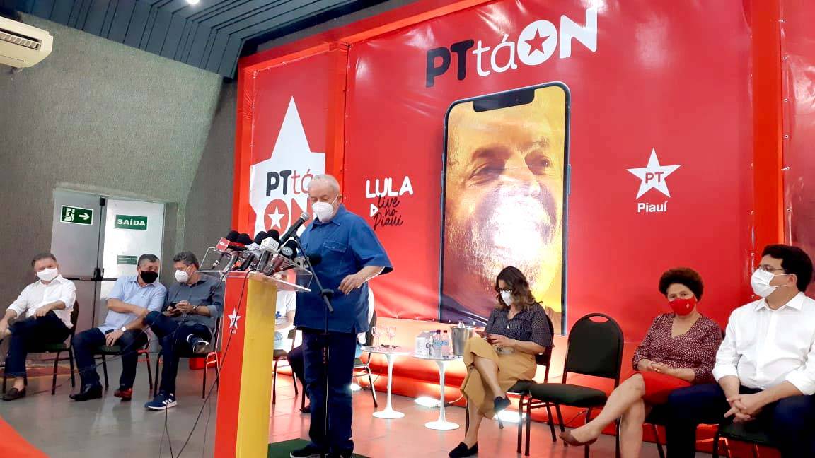 Lula diz que não é pré-candidato e que casamento de Ciro Nogueira com Bolsonaro não dura